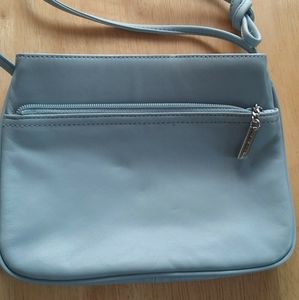 Giani Bernini/Cross body purse